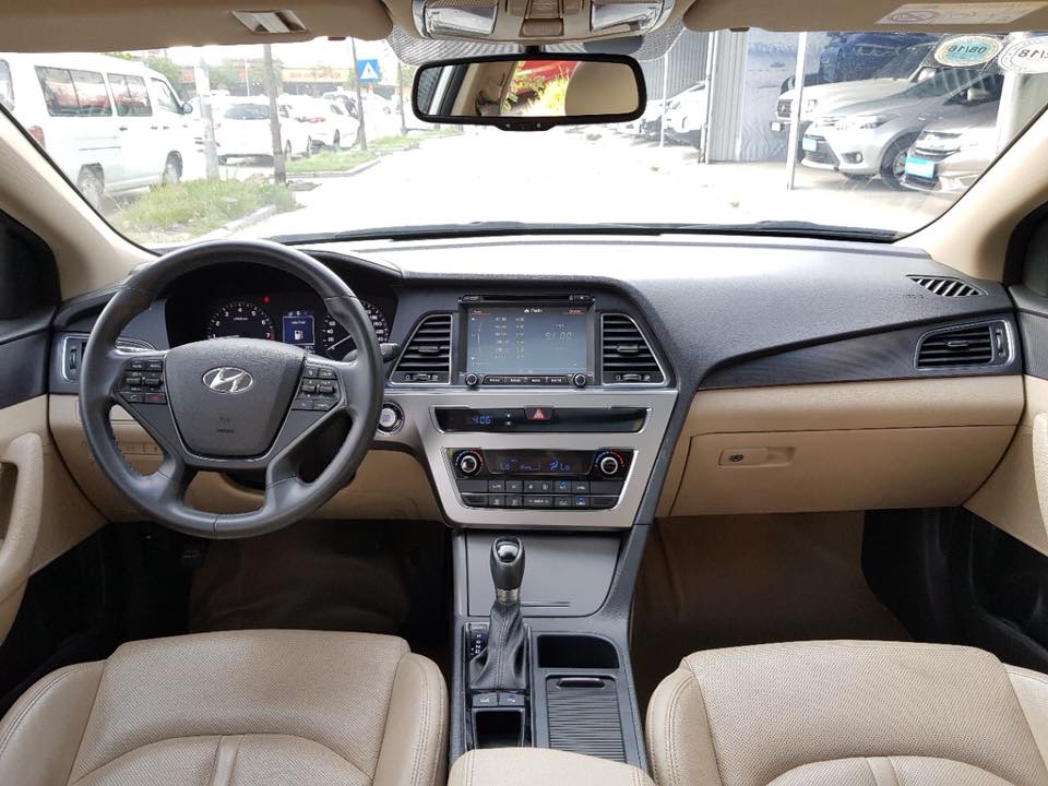 Hyundai Sonata 2015 có giá chưa đến 22000 USD